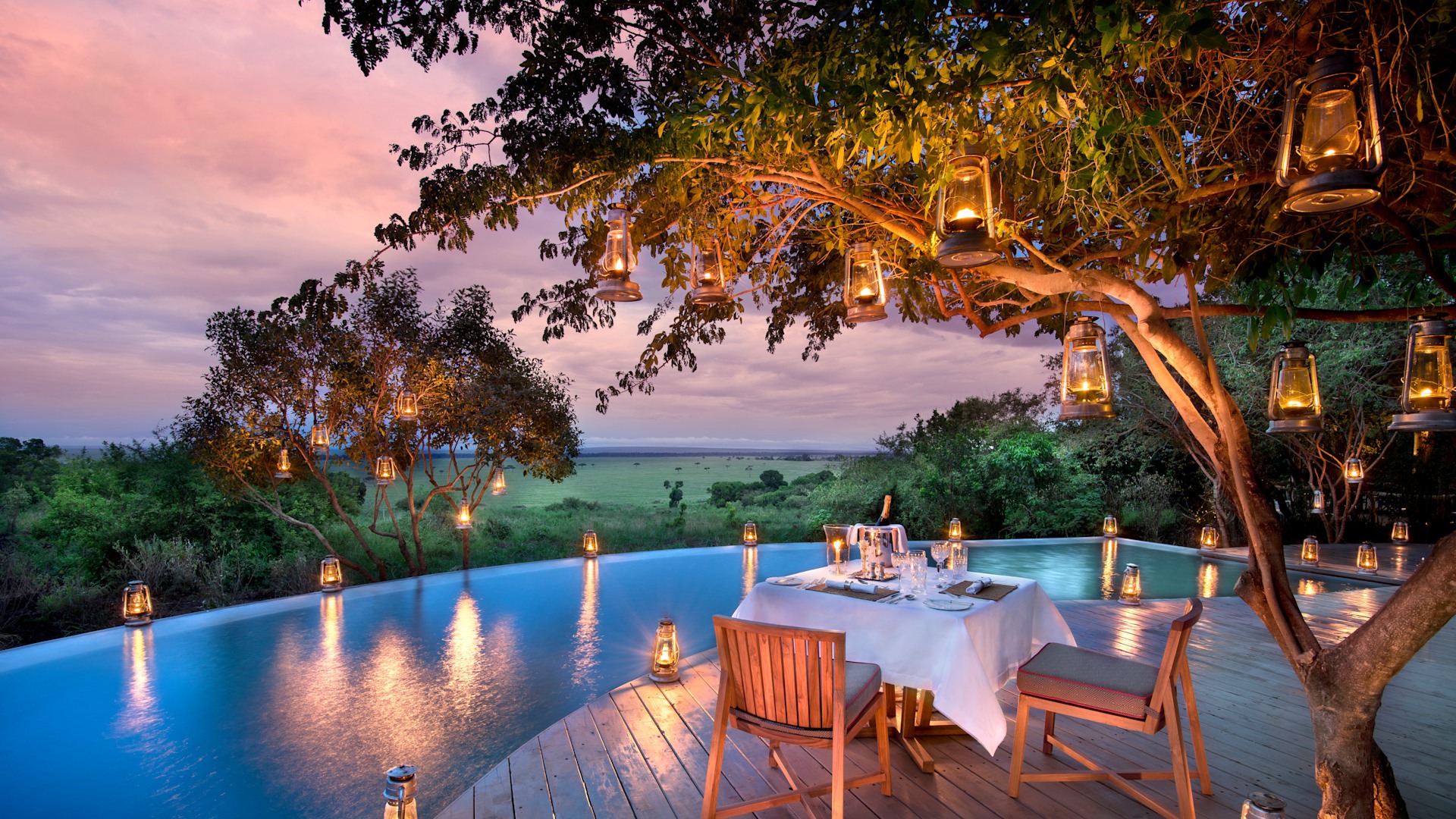 Sundowners and dining under the African sky