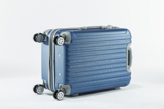 travel suitcase - free to use image
