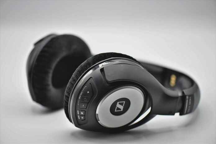 wireless headphones