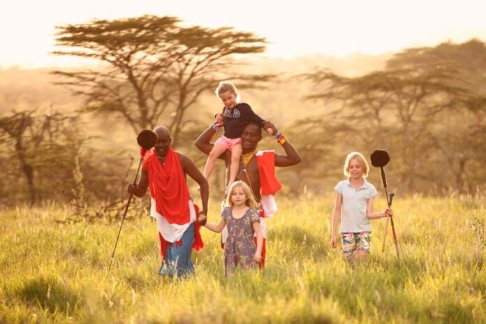 family-safari Kids out on a family safari