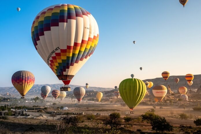 hot-air-balloons-4561267_1280 Balloons in Cappadocia