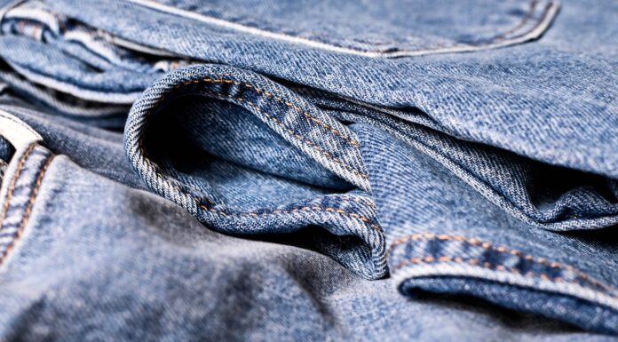 Are Jeans Ok For Safari? Someone packing jeans for safari